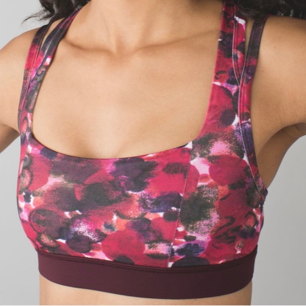 Lululemon Splendour Bra Size 4 - Picture 4 of 6